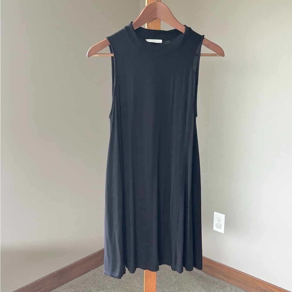 Black Sleeveless Swing Dress